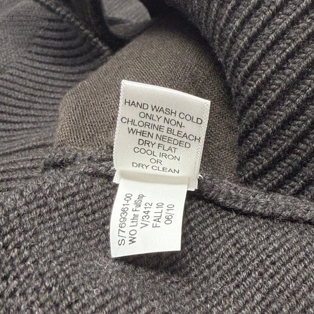 Banana Republic Mens Extra Fine Merino Wool Snap Front Cardigan Brown Medium
